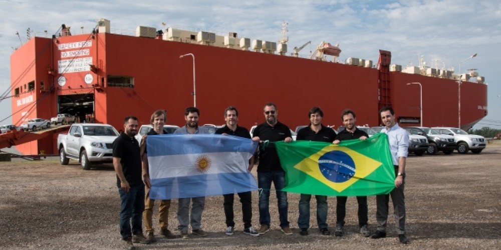 Nissan comienza la exportación de su pickup Frontier, producida en Córdoba, a Brasil