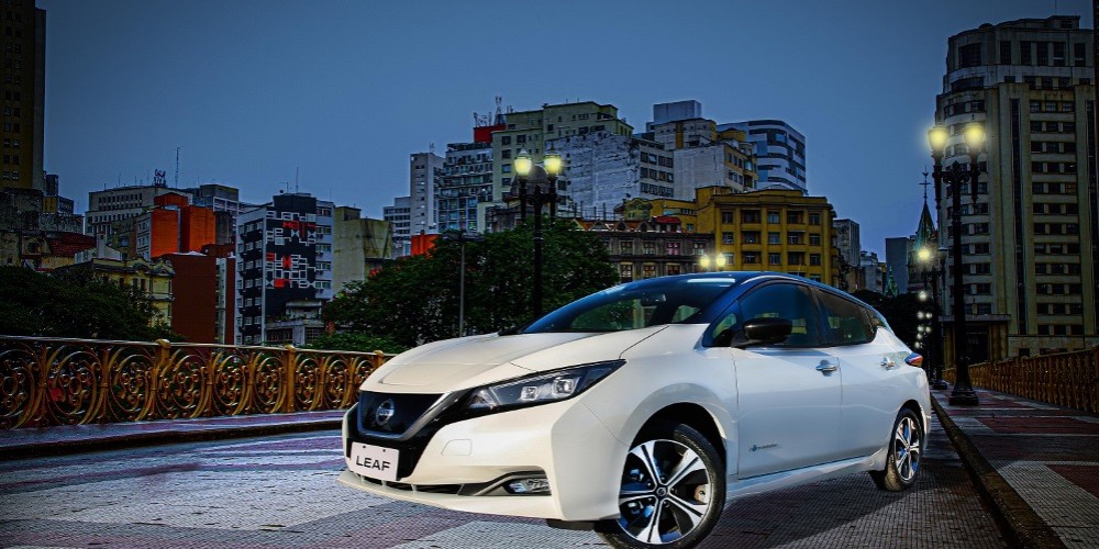 Nissan lleva el LEAF 100% eléctrico a la Fiesta de la Confluencia
