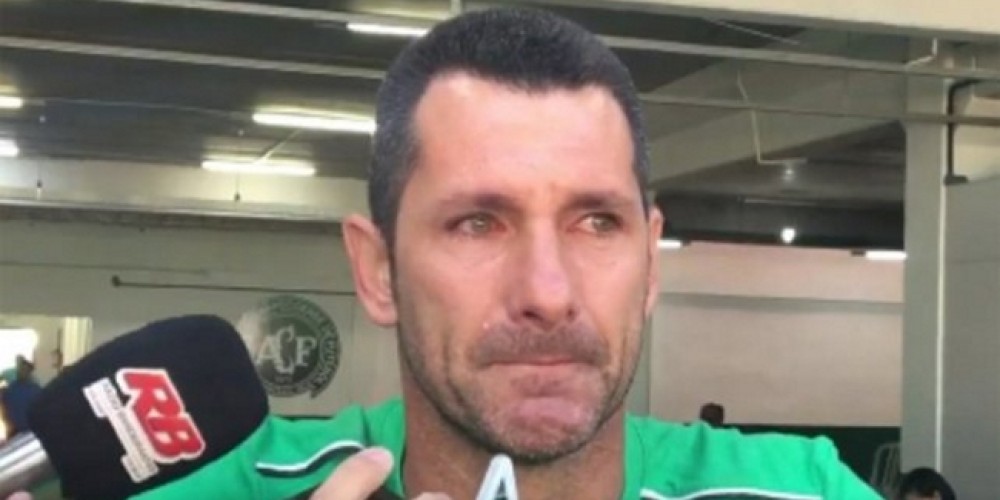 El arquero de Chapecoense que no hab&iacute;a viajado a Colombia confirm&oacute; su retiro