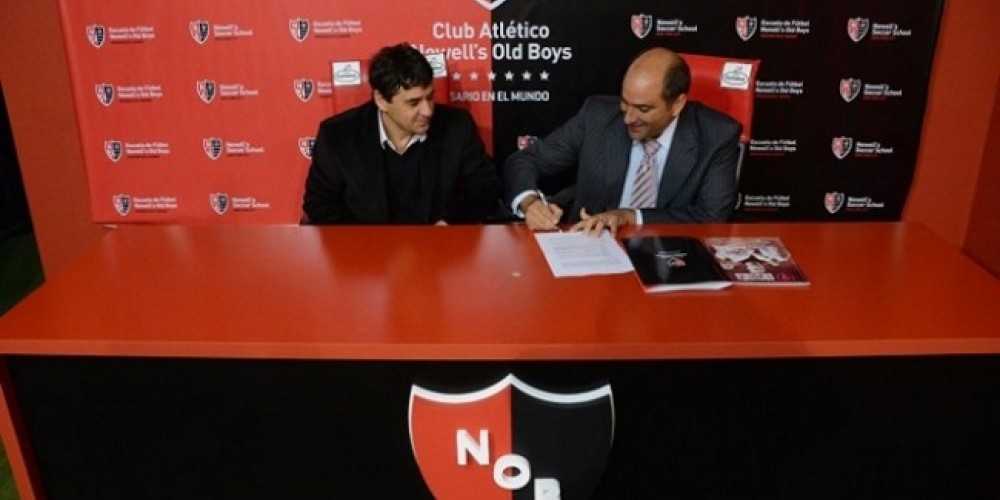 Se present&oacute; Newell's Soccer School, las franquicias rojinegras en Estados Unidos
