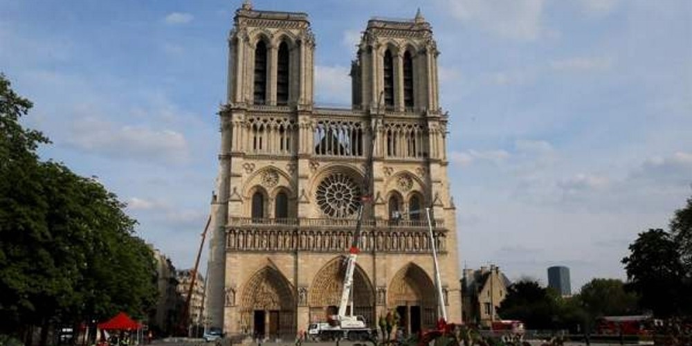 El COI dona medio mill&oacute;n de euros para la restauraci&oacute;n de Notre-Dame