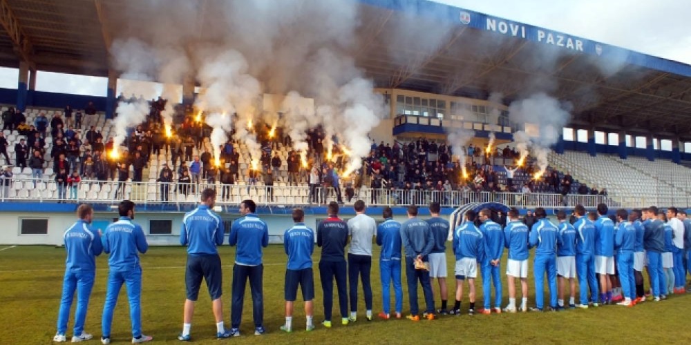 Insólito: el equipo que se fue del Campeonato por los cantos ofensivos de sus rivales