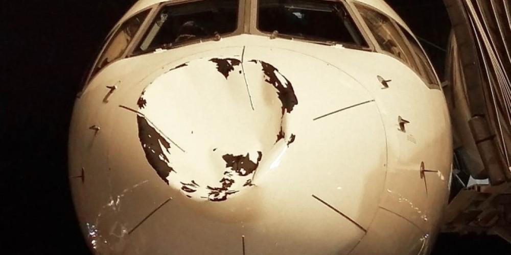 El impactante accidente del que se salvó un equipo de la NBA tras chocar en el aire