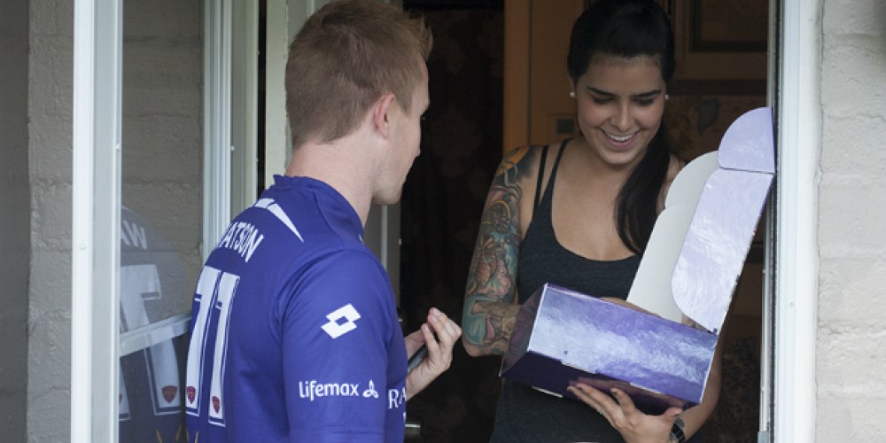 Jugadores del Orlando City agradecen personalmente a los hinchas
