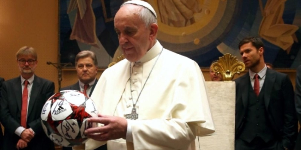 Le ganaron a San Lorenzo: el Papa Francisco le dar&aacute; nombre a otro estadio