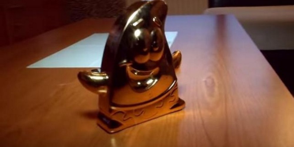 La tierna historia que ya es furor tras el regreso de un derbi en Espa&ntilde;a