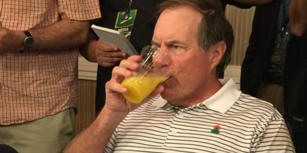 Los Patriots se disculparon con sus hinchas tras vender agua de la canilla a cinco dólares