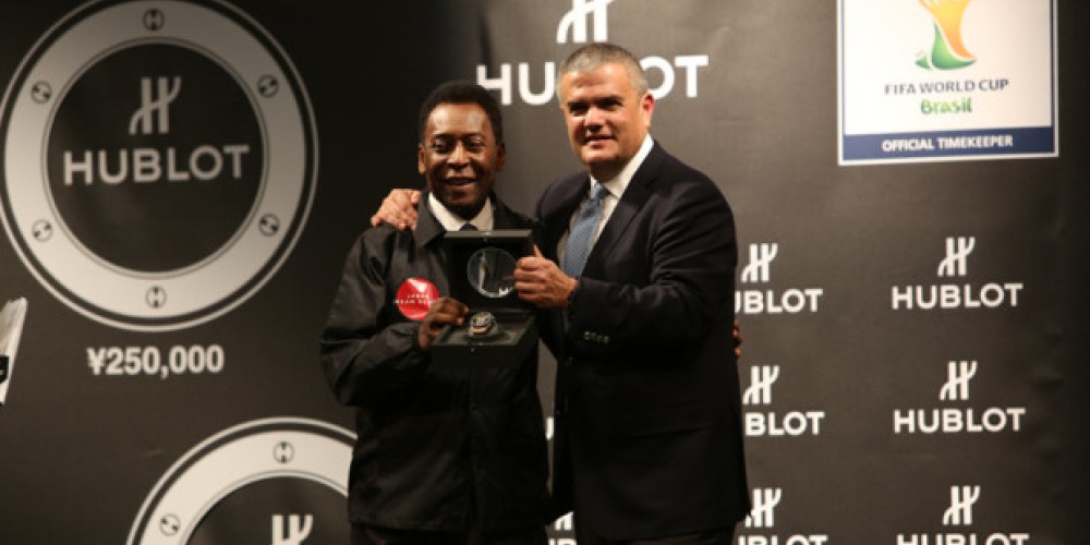 Pelé y Hublot presentaron el reloj oficial del Mundial