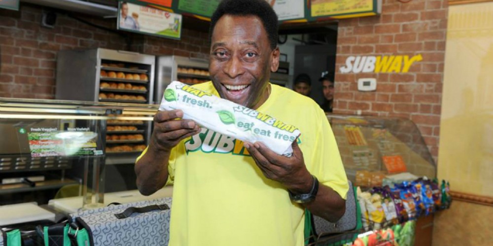 ​Pel&eacute; nuevo embajador de Subway