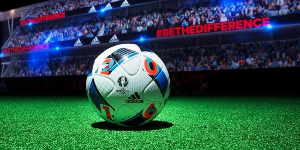 adidas presentó junto a Zidane “Beau Jeu”, la pelota de la EURO 2016