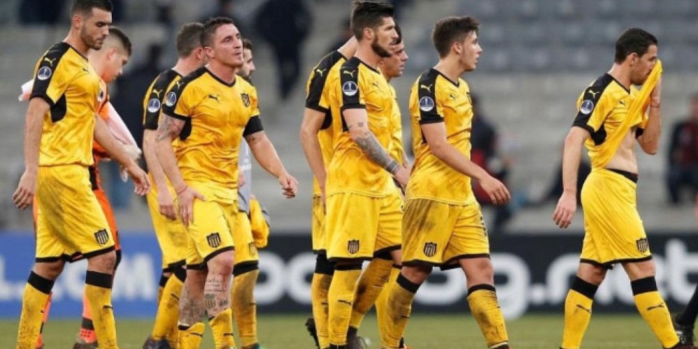 ¿Por qué Peñarol no tiene main sponsor en torneos internacionales?