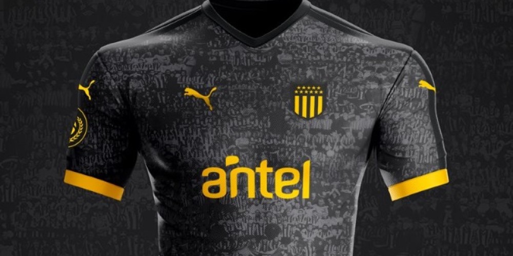 Peñarol presentó su nueva camiseta edición especial "Campeón del Siglo"