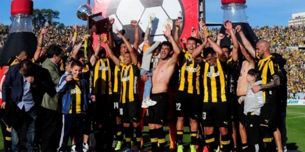 Pe&ntilde;arol apostar&aacute; por la Copa Libertadores en 2016