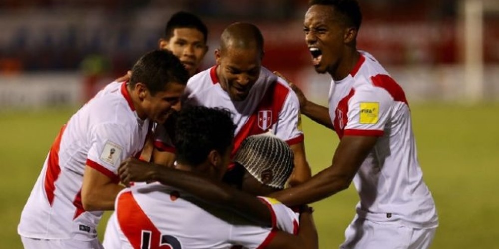 Por primera vez en su historia, Perú remontó un partido como visitante en Eliminatorias