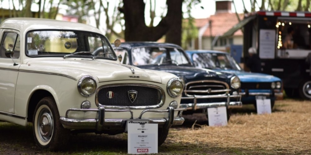 Peugeot en Autoclásica - 60 años en Argentina