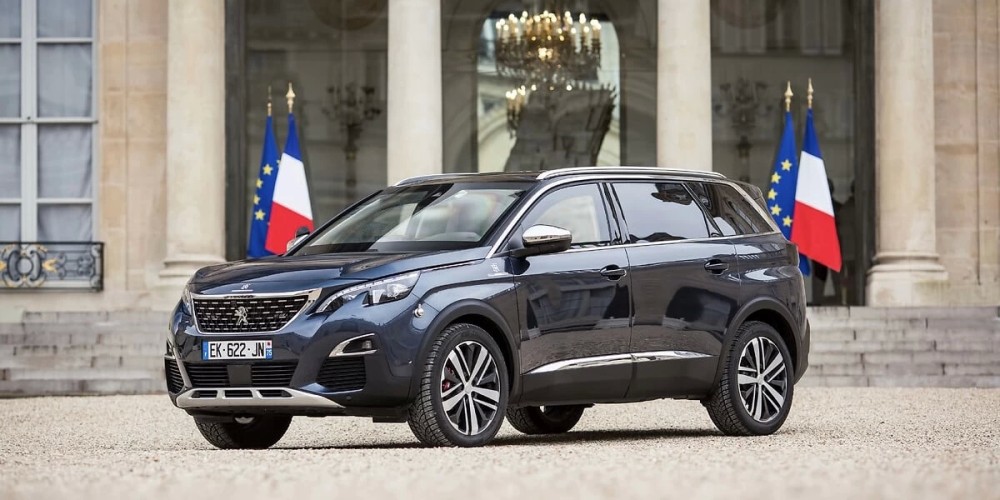 Del Peugeot 604 al Peugeot 5008, los Peugeot presidenciales franceses, protagonistas de la historia