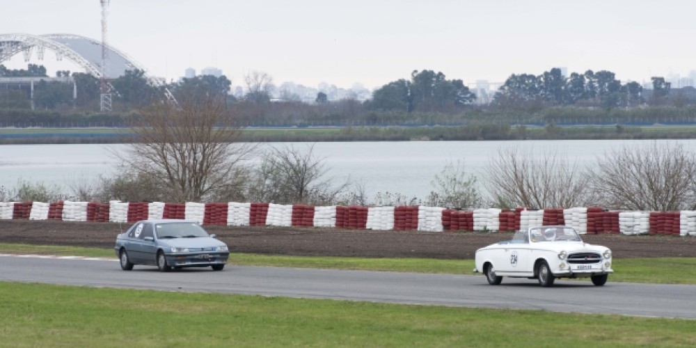 Los clásicos Peugeot en una carrera única