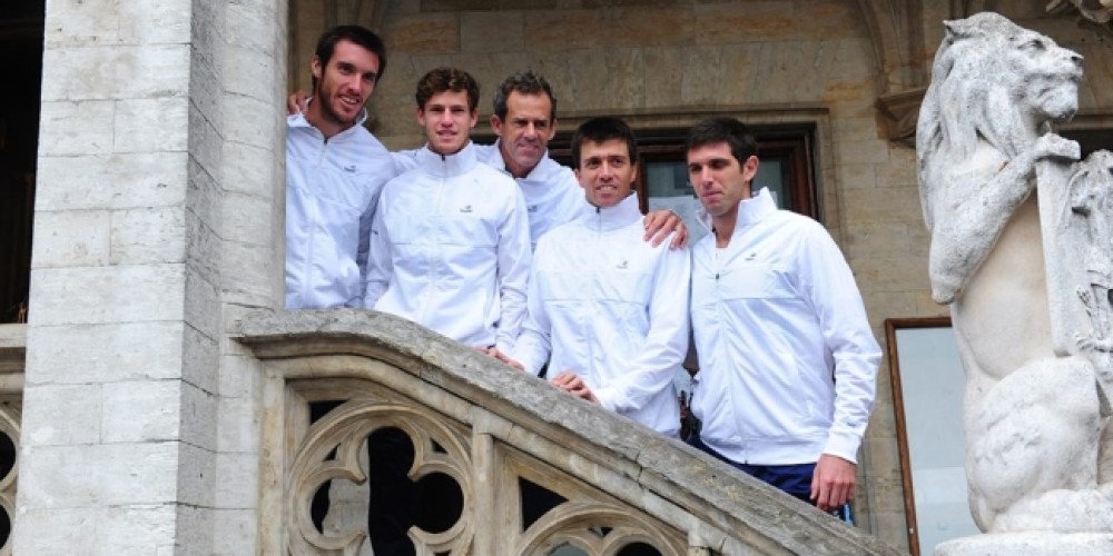 Peugeot junto al equipo argentino de Copa Davis