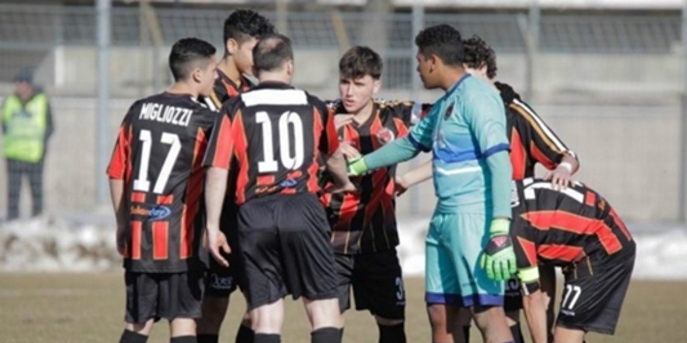 Desafiliaron al Pro Piacenza, el equipo que jug&oacute; con siete juveniles, un masajista y perdi&oacute; 20 a 0