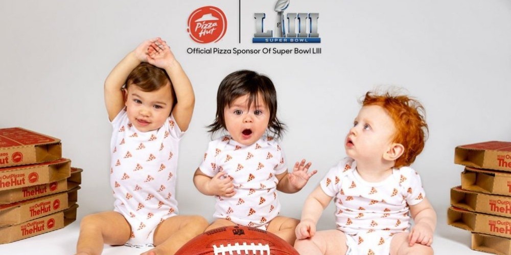 Pizza Hut ofreció un año de pizza gratis mediante una promoción del SuperBowl