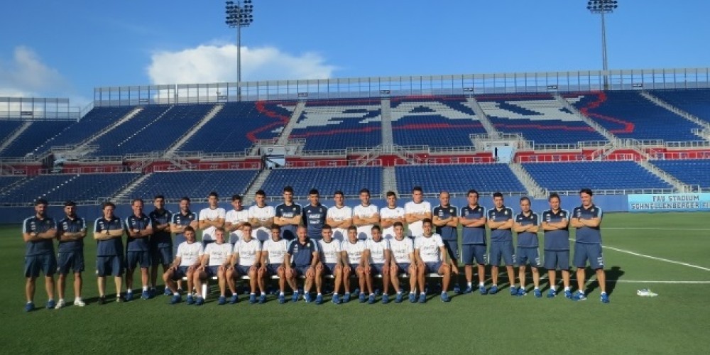 El plantel argentino para Río 2016 posó para la foto oficial
