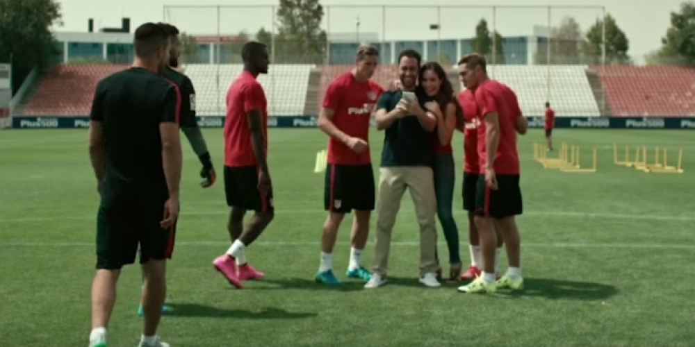 Plus500 presentó su spot con los jugadores del Atlético de Madrid