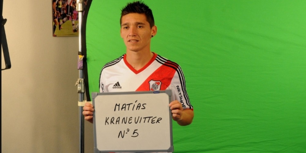 Los clubes del f&uacute;tbol argentino posaron para la nueva presentaci&oacute;n televisiva