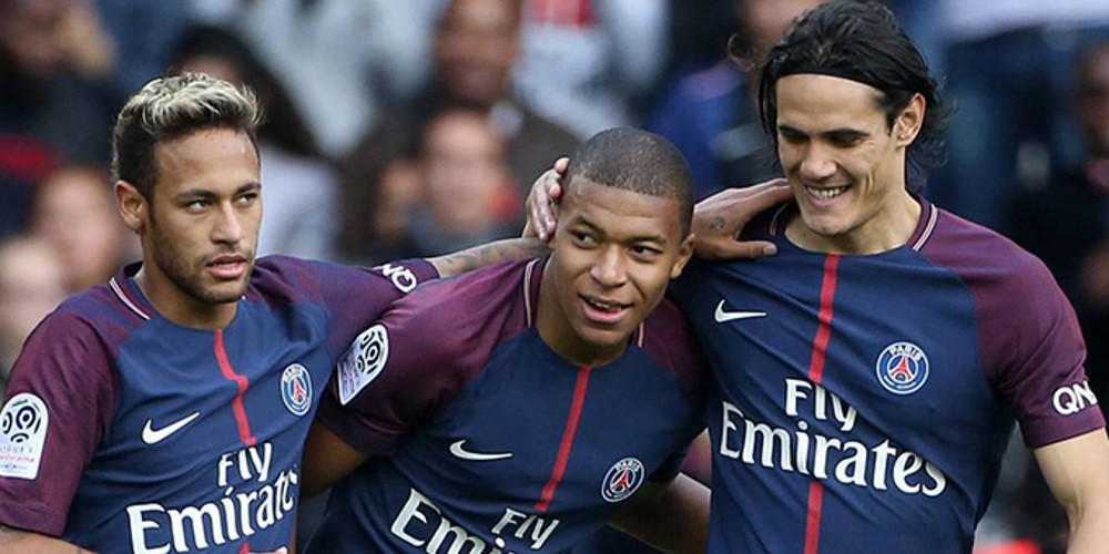 El falso diseño de camiseta del PSG que se convirtió en furor en las redes sociales