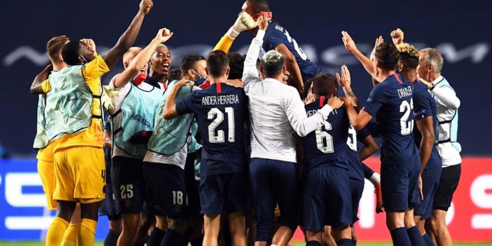 Los jugadores del PSG recibirán medio millón si ganan la Champions League