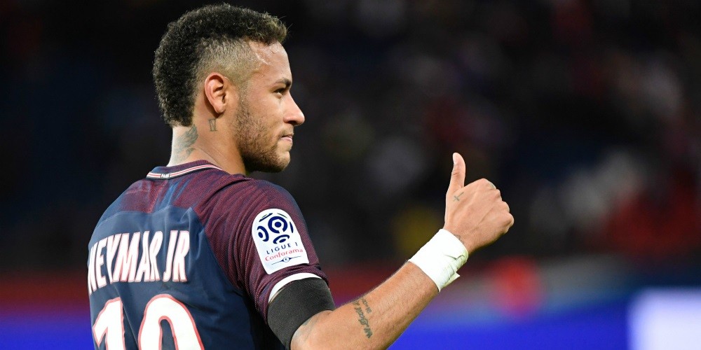 El PSG aprovech&oacute; el Super Bowl para vender una camiseta dise&ntilde;ada a partir del f&uacute;tbol americano