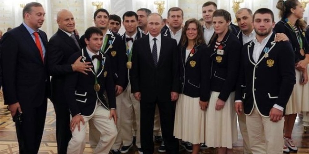 Putin les regaló un BMW a los medallistas rusos en Río 2016