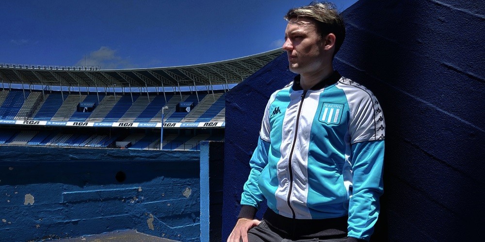 Racing presentó su colección retro de la mano de Kappa