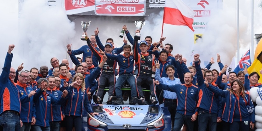 Neuville ganó el Rally de Polonia y el equipo Hyundai logró una excelente actuación