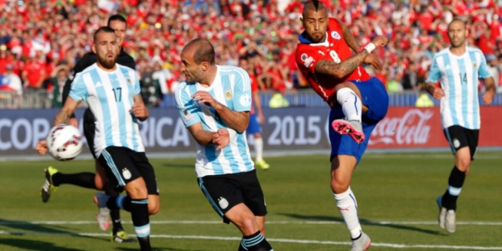 Ranking FIFA: Argentina es el l&iacute;der y Chile qued&oacute; al borde del top ten