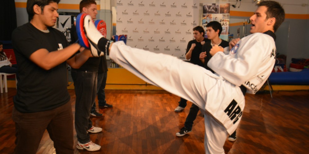 Crismanich se suma a la campaña "Hace más" de Rexona