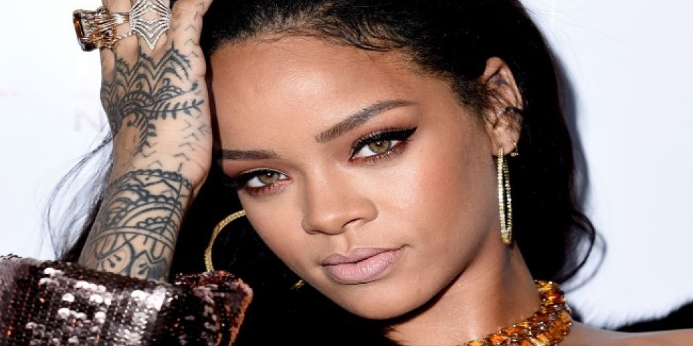 Rihanna se suma a Beyoncé y Coldplay para el Super Bowl 2016