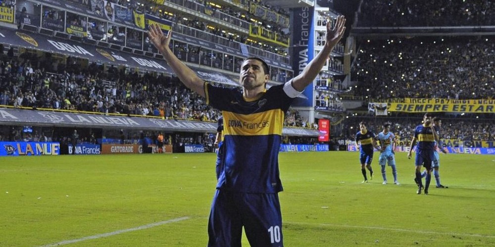 Juntan firmas para rebautizar La Bombonera con el nombre de Riquelme