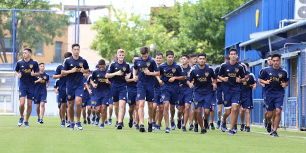 El plan de Riquelme para potenciar a los jugadores de las inferiores de Boca