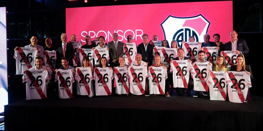 River duplic&oacute; sus ingresos por sponsoreo y consolida su estrategia comercial