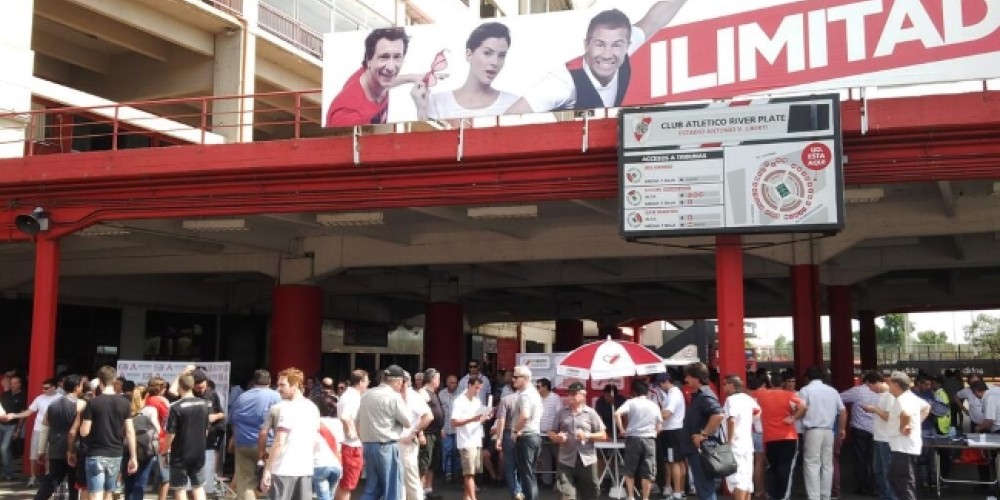 River va por el r&eacute;cord de votantes y sue&ntilde;a con superar a Boca