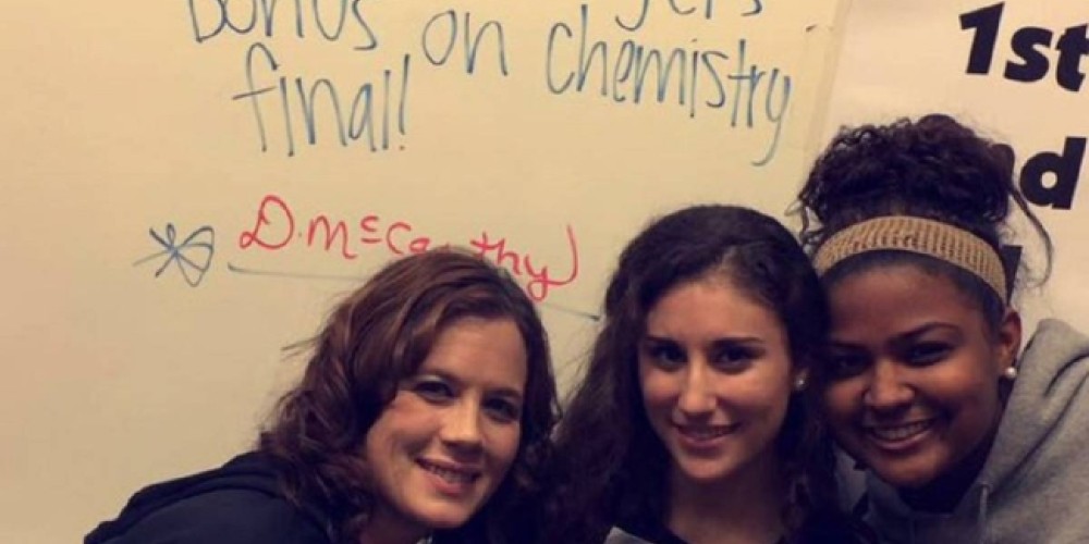 Increíble: Federer ayudó a un grupo de estudiantes a aprobar química