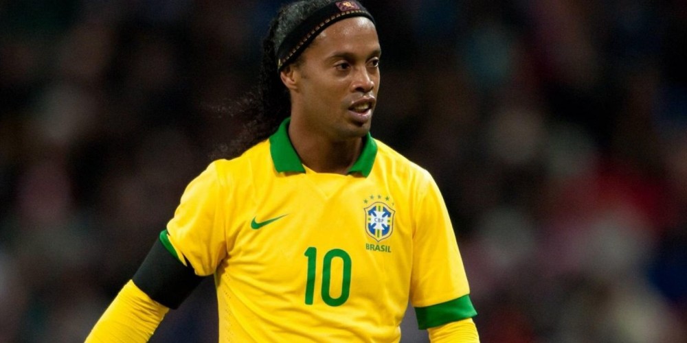 &iquest;Por qu&eacute; FIFA 20 podr&iacute;a eliminar a Ronaldinho del videojuego?  