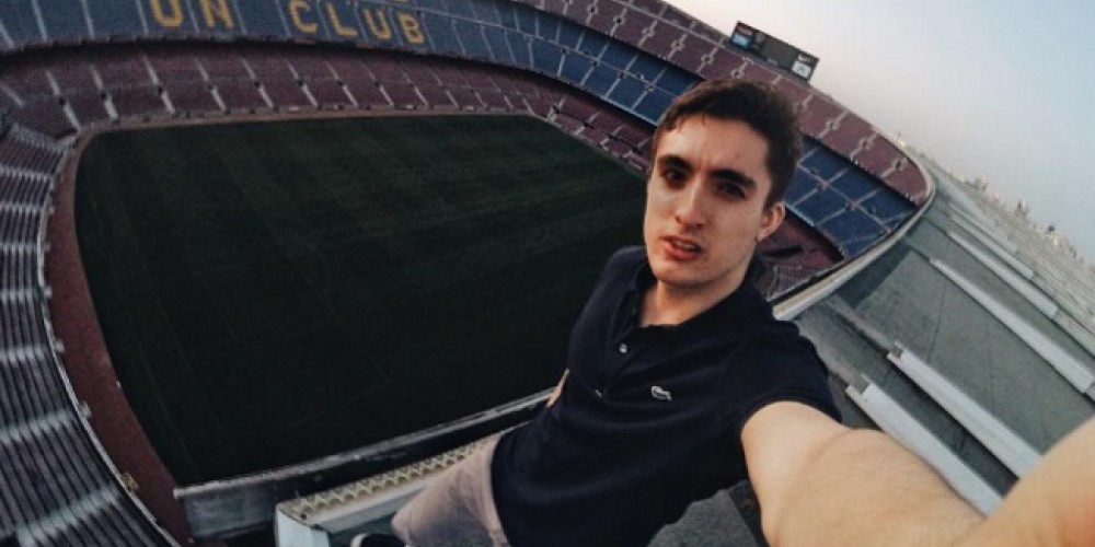 Un hincha se tomó una foto en el punto más alto del Camp Nou