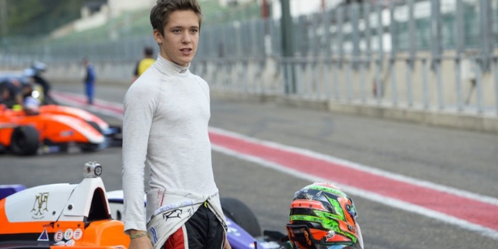 El piloto argentino que busca llegar a la Fórmula 1 y competirá en dos carreras de la GP3 este año