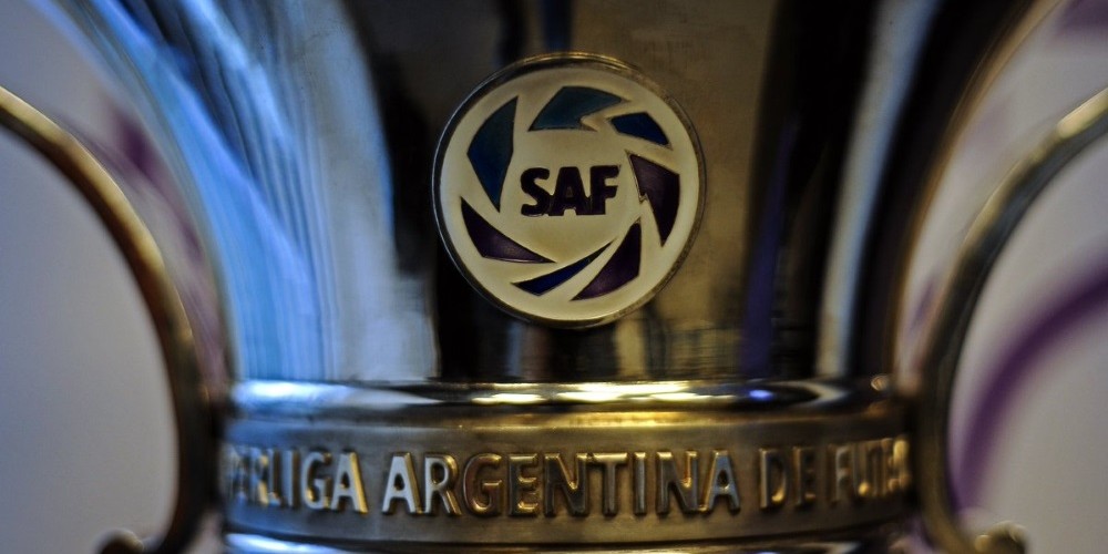 Danza de sponsors en Avellaneda: estas ser&iacute;an las nuevas marcas que acompa&ntilde;en a Racing e Independiente