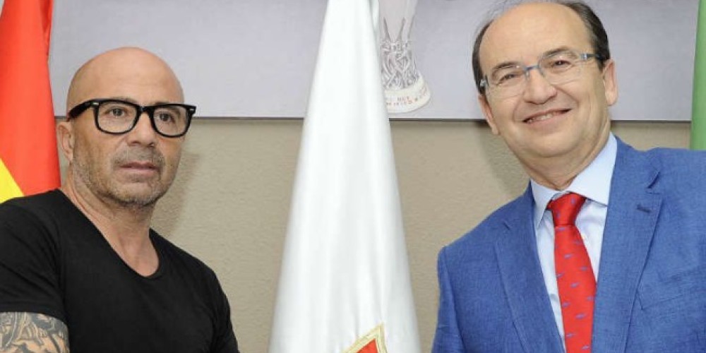 Sampaoli deber&aacute; pagar un mill&oacute;n de d&oacute;lares a la ANFP por firmar con el Sevilla