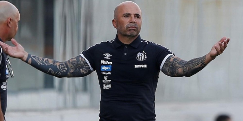Ante el interés de Racing, Santos está dispuesto a mejorar el salario de Sampaoli