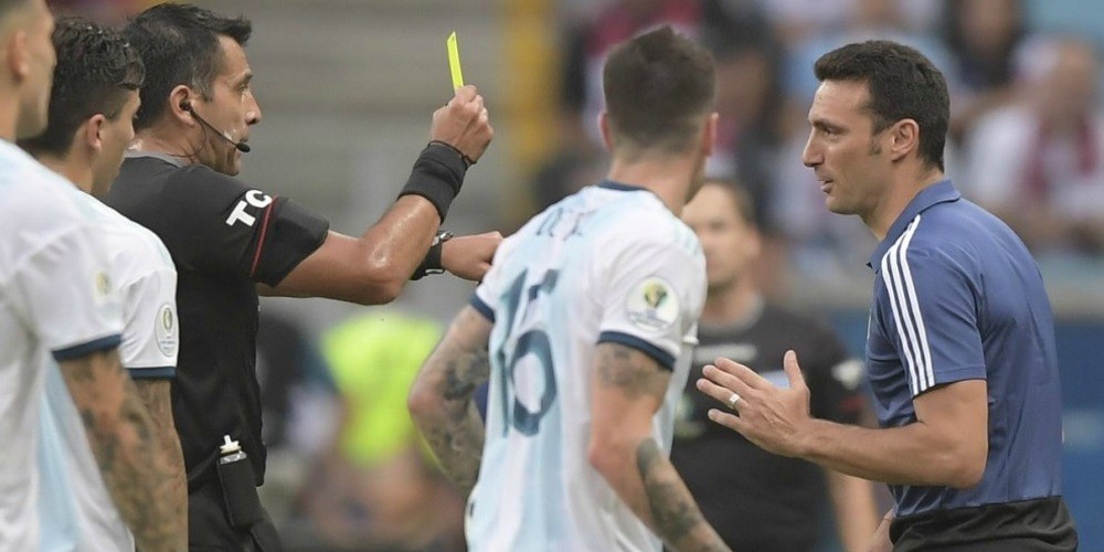 Scaloni, protagonista de la utilizaci&oacute;n de una de las nuevas reglas del f&uacute;tbol