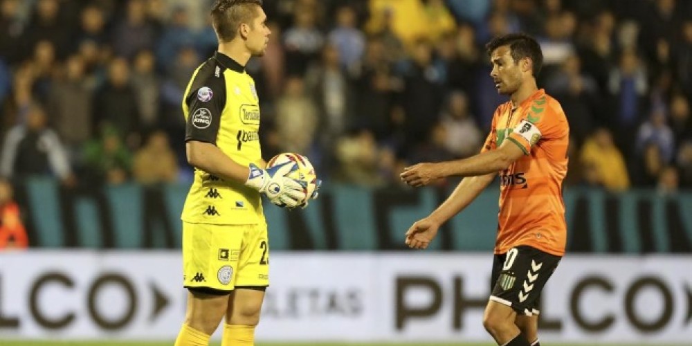 ¿Cuándo se usó por primera vez la regla de los seis segundos en el fútbol?