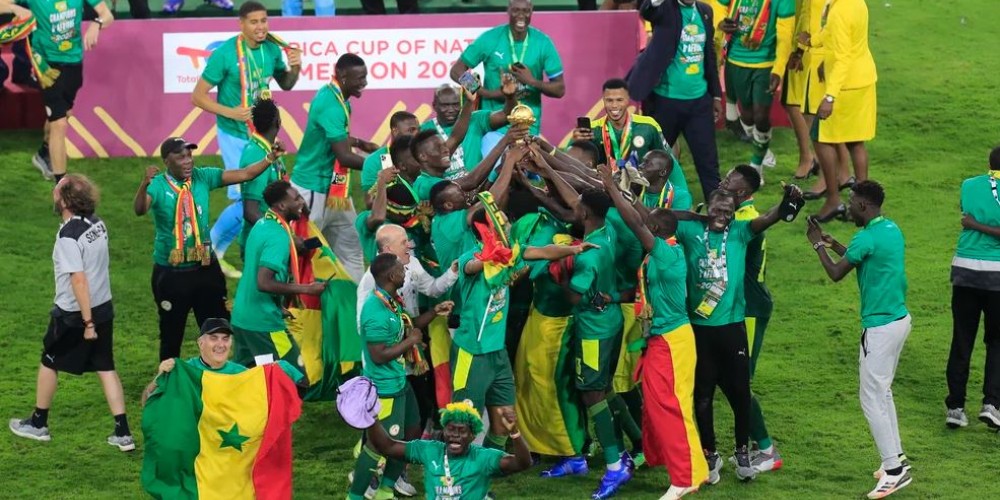 Senegal gan&oacute; su primer t&iacute;tulo de la Copa Africana y consigui&oacute; el premio econ&oacute;mico m&aacute;s importante de la historia